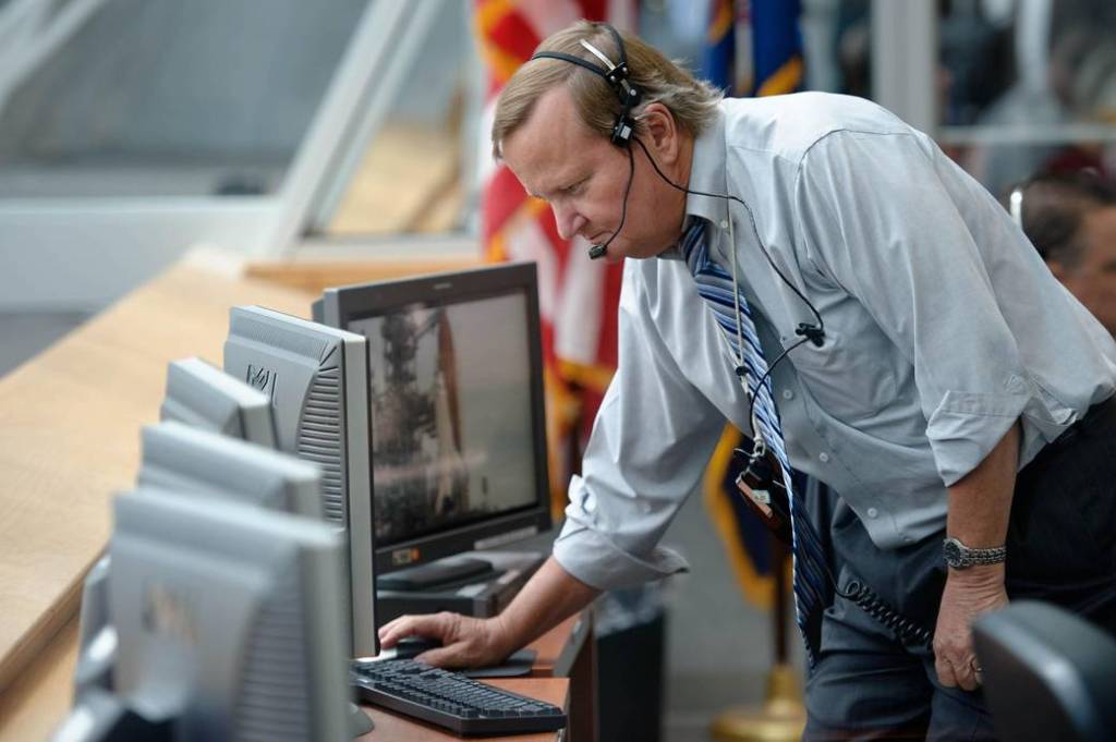 Monitoring the Launch Countdown