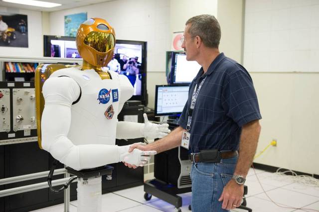 Astronaut Meets Robonaut