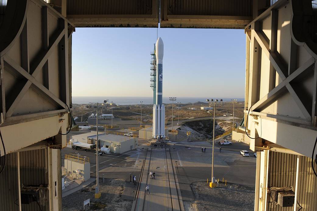 A United Launch Alliance Delta II rocket stands ready to launch NASA's National Polar-orbiting Operational Environmental Satellite System Preparatory Project (NPP) spacecraft into Earth orbit.