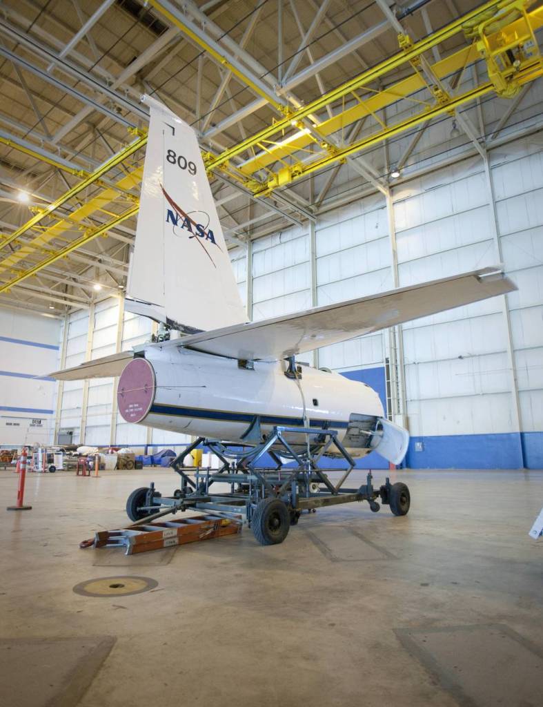Tail Section of ER-2 #809