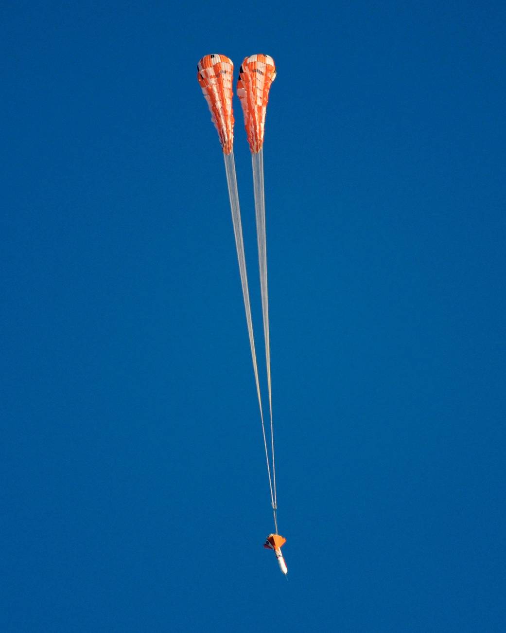 Orion Parachute Test, Dec. 20, 2011