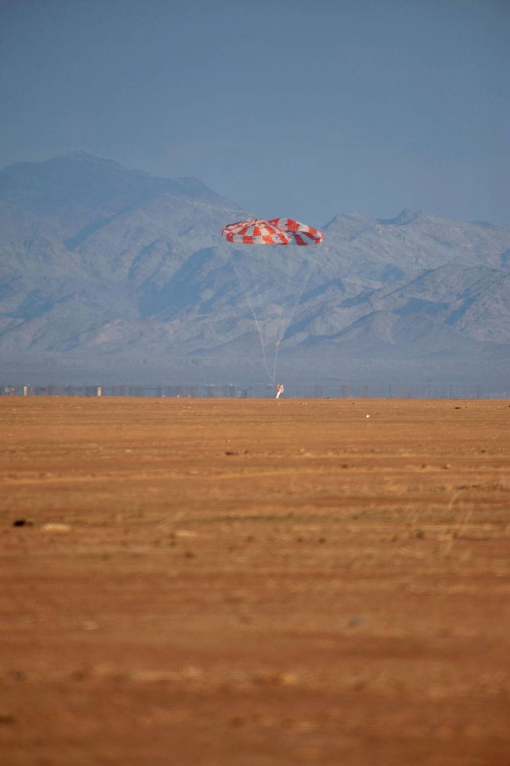 Orion Parachute Test, Dec. 20, 2011