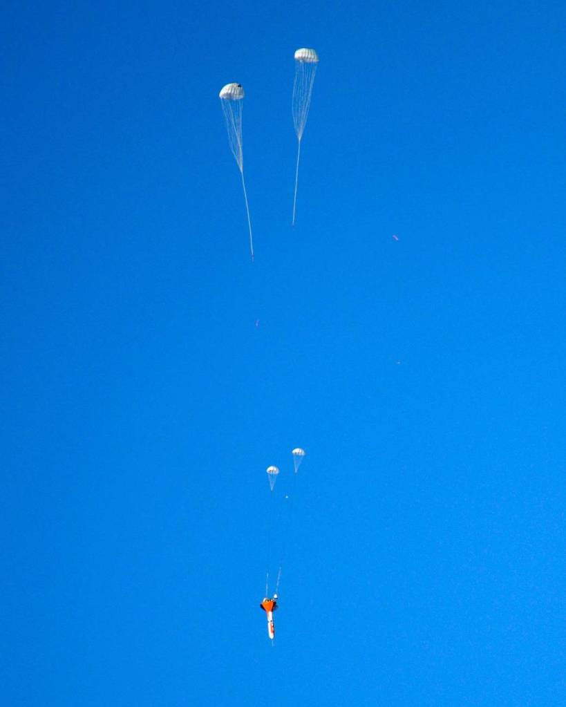 Orion Parachute Test, Dec. 20, 2011