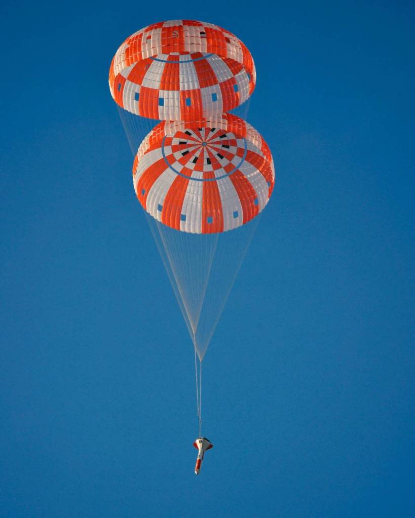 Orion Parachute Test, Dec. 20, 2011
