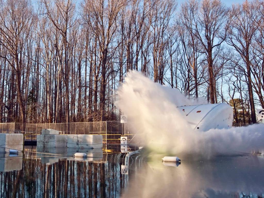 Orion Drop Test – Jan. 06, 2012