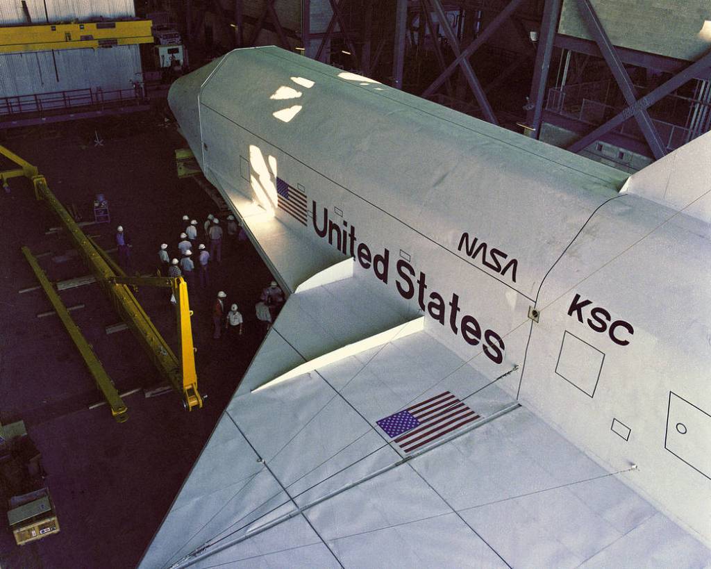 At NASA's Kennedy Space Center in Florida, the space shuttle mock-up, dubbed Pathfinder, enters the Vehicle Assembly Building for a fit-check. 