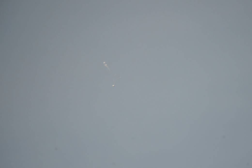 Orion Parachute Drop Test, Feb. 29