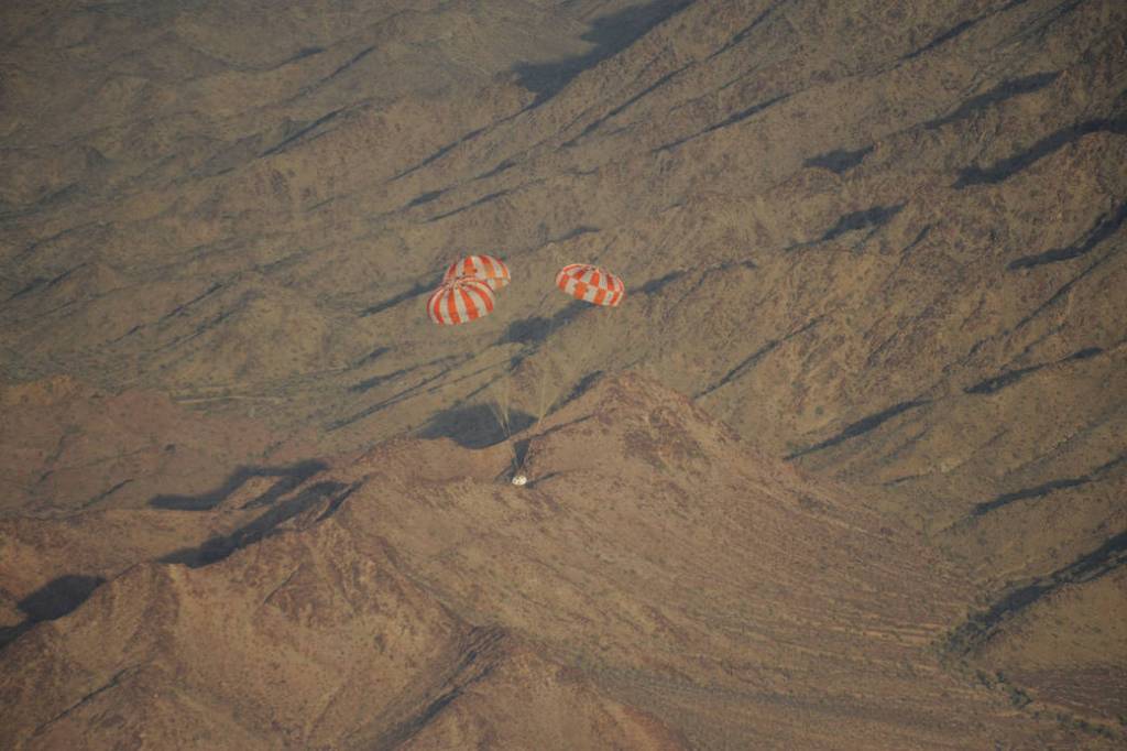 Orion Parachute Drop Test, Feb. 29