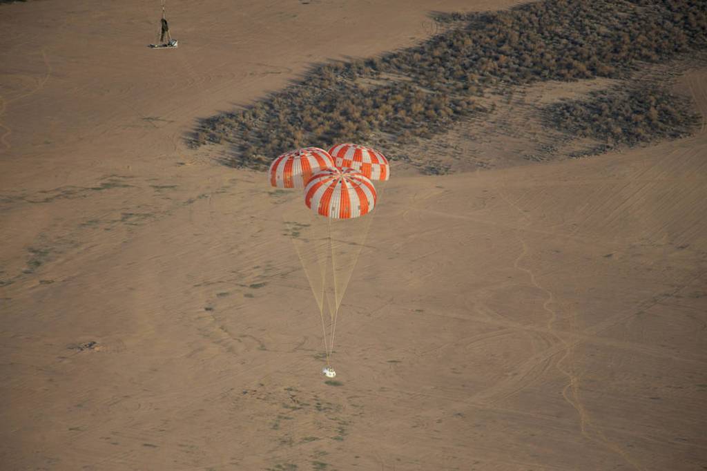 Orion Parachute Drop Test, Feb. 29