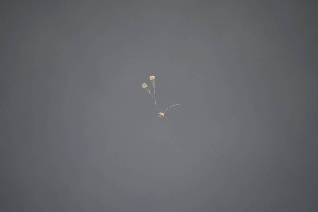 Orion Parachute Drop Test, Feb. 29