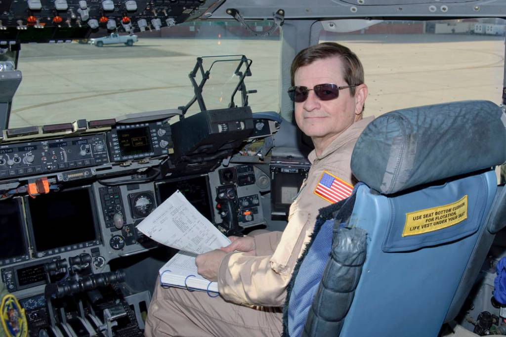 Frank Batteas was in the co-pilot's seat when the first Air Force C-17 Globemaster III flight test aircraft flew out of Edwards.