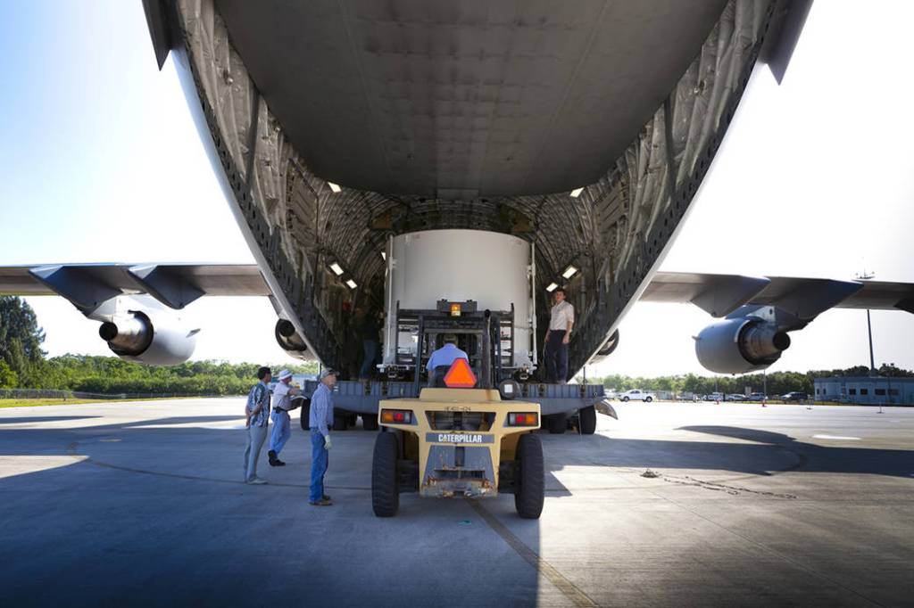 Twin RBSP Spacecraft Arrive at KSC