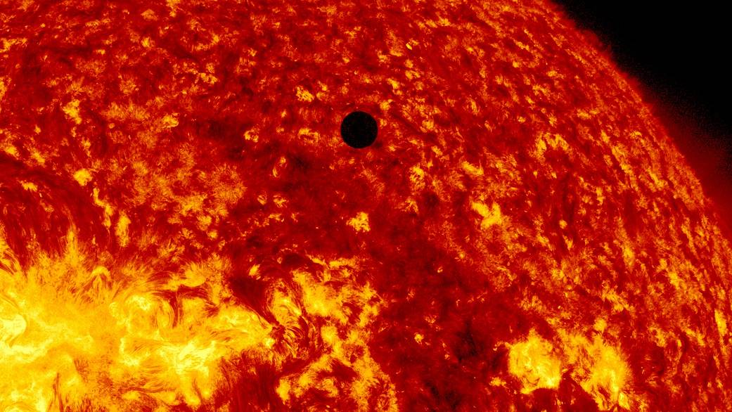 SDO's High Def View of 2012 Venus Transit