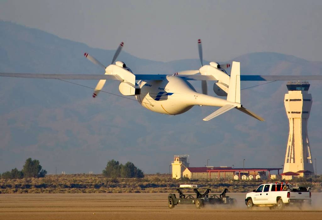 Boeing's Phantom Eye ISR Technology Demonstrator