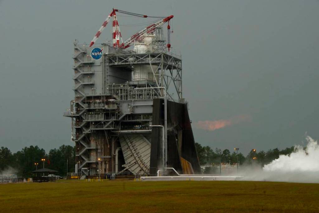 Throttle Up! J-2X Powerpack Test Sets Record