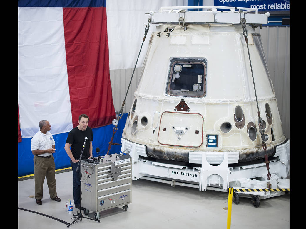 Dragon Returns to SpaceX