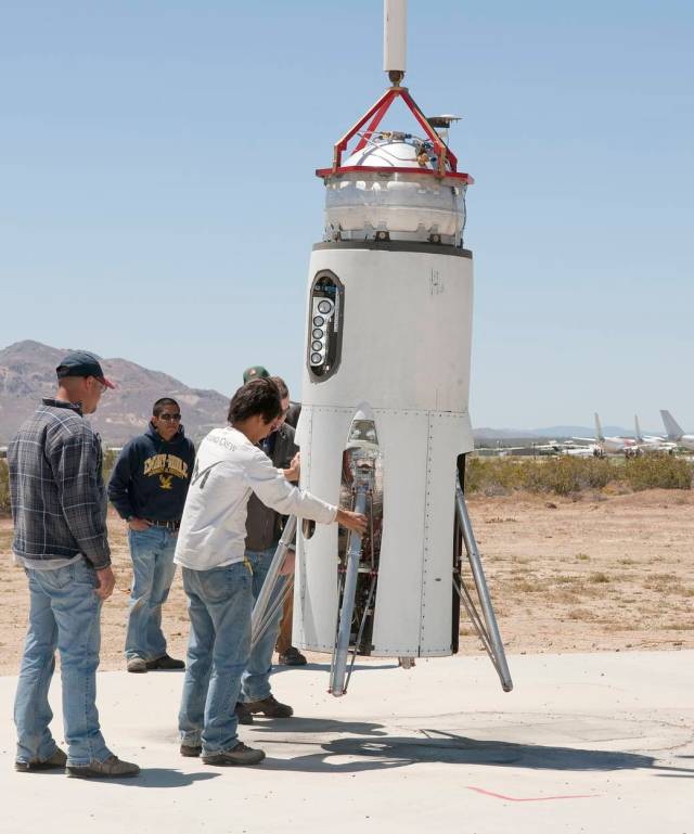Xaero Rocket Tethered Hot-fire Test