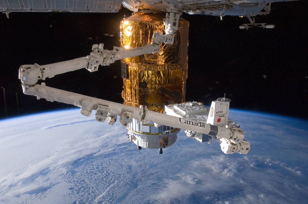 Canadarm2 and HTV-3