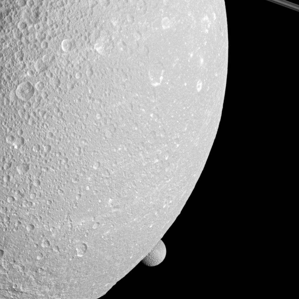 Peeping Mimas