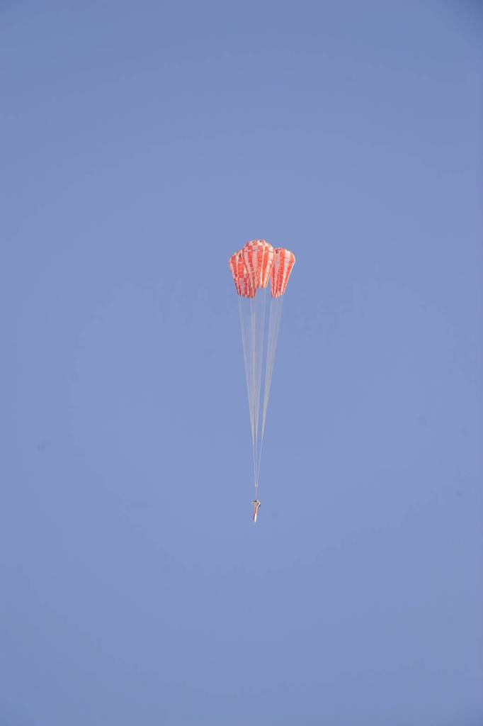 Aug. 28, 2012, Orion Parachute Test