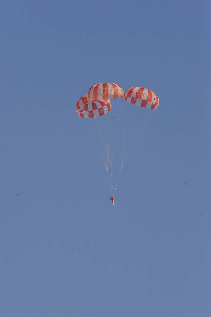 Aug. 28, 2012, Orion Parachute Test