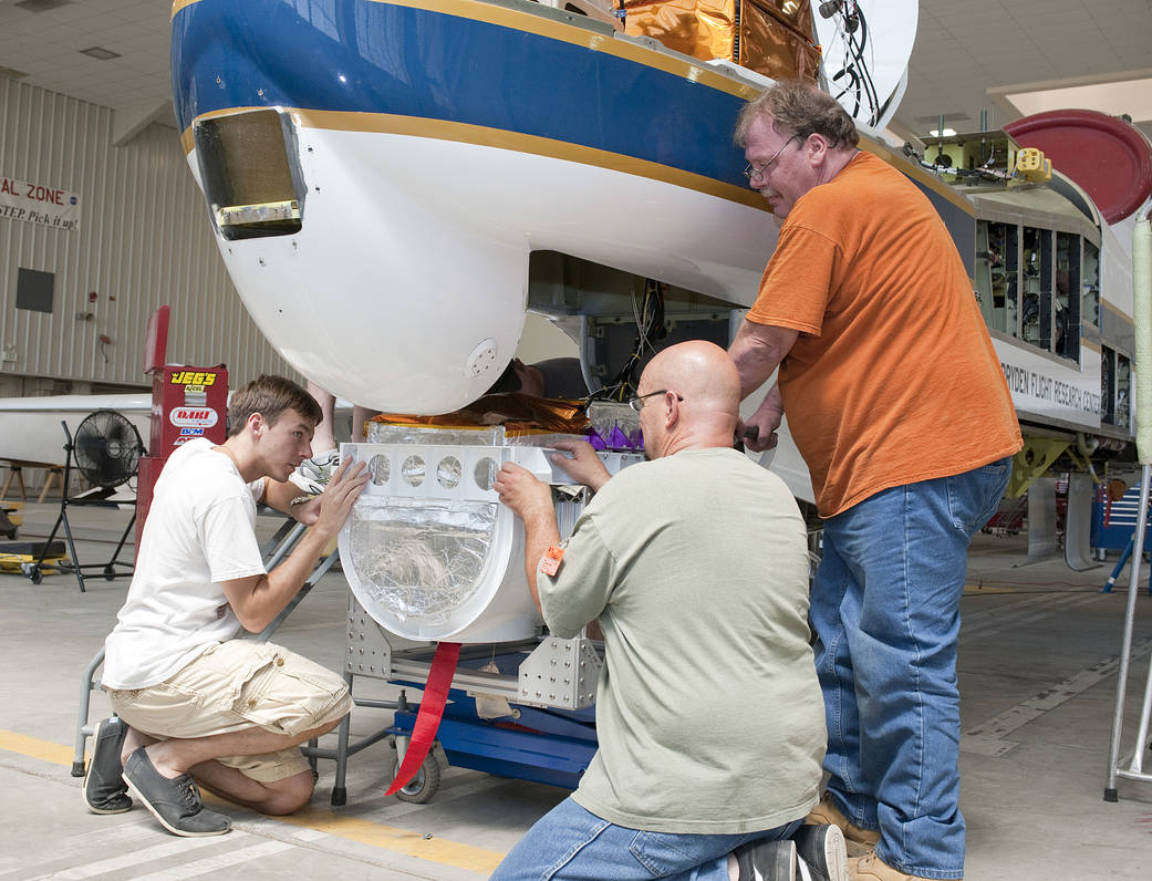 Goddard and Northrop Grumman Team Installs Cloud Physics Lidar