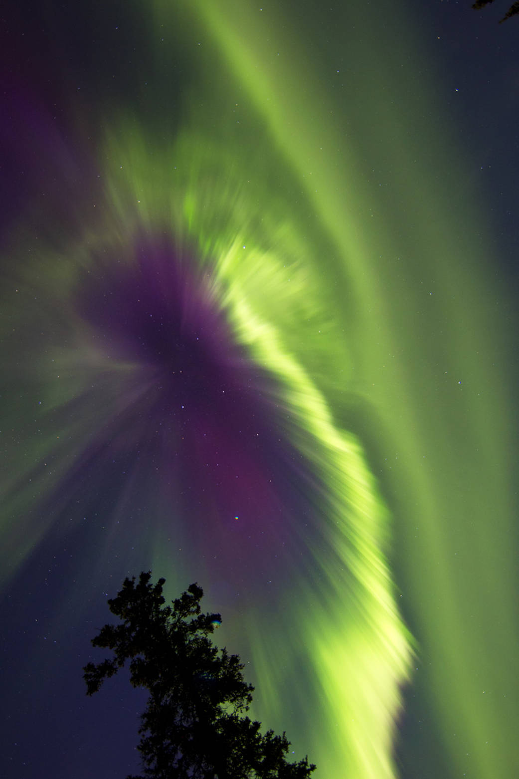 Canadian Aurora on Oct. 1, 2012