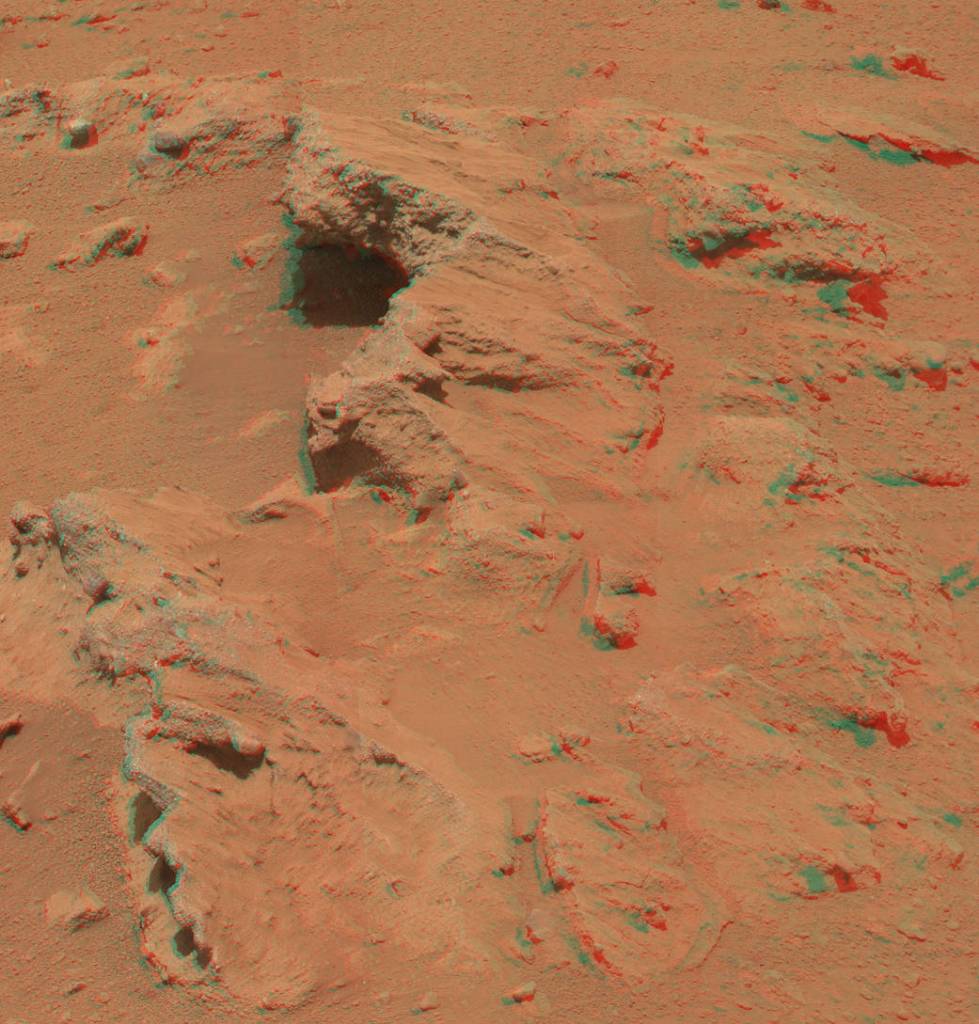 Martian Streambed Evidence Rock in 3-D