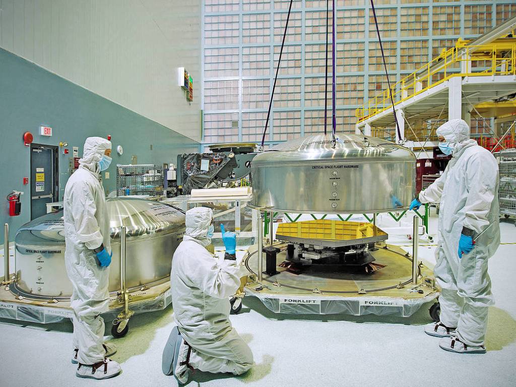 NASA’s Uncanny Amazing Webb Mirrors