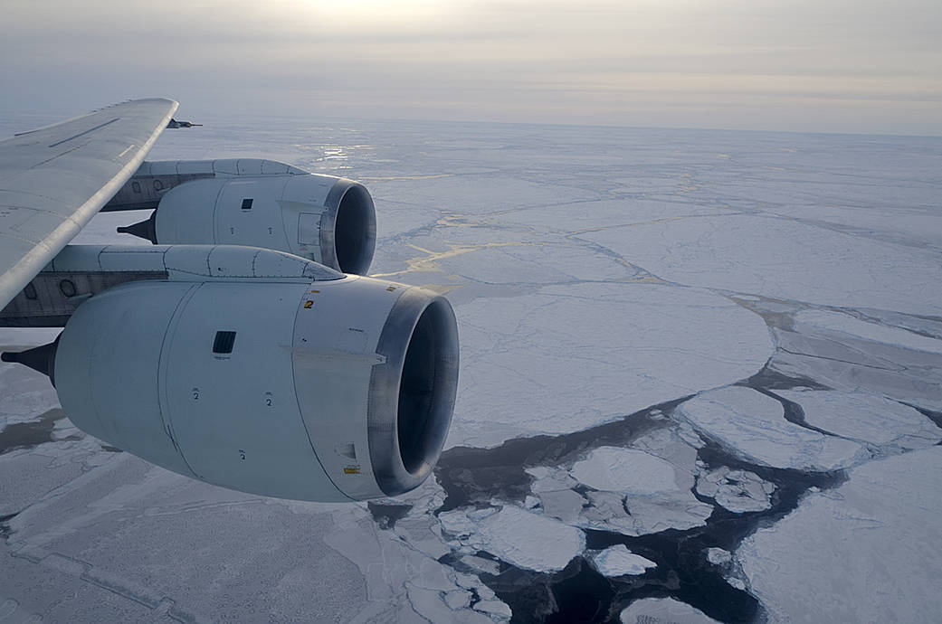 DC-8 Low-Level Flyover of the Weddell Sea 