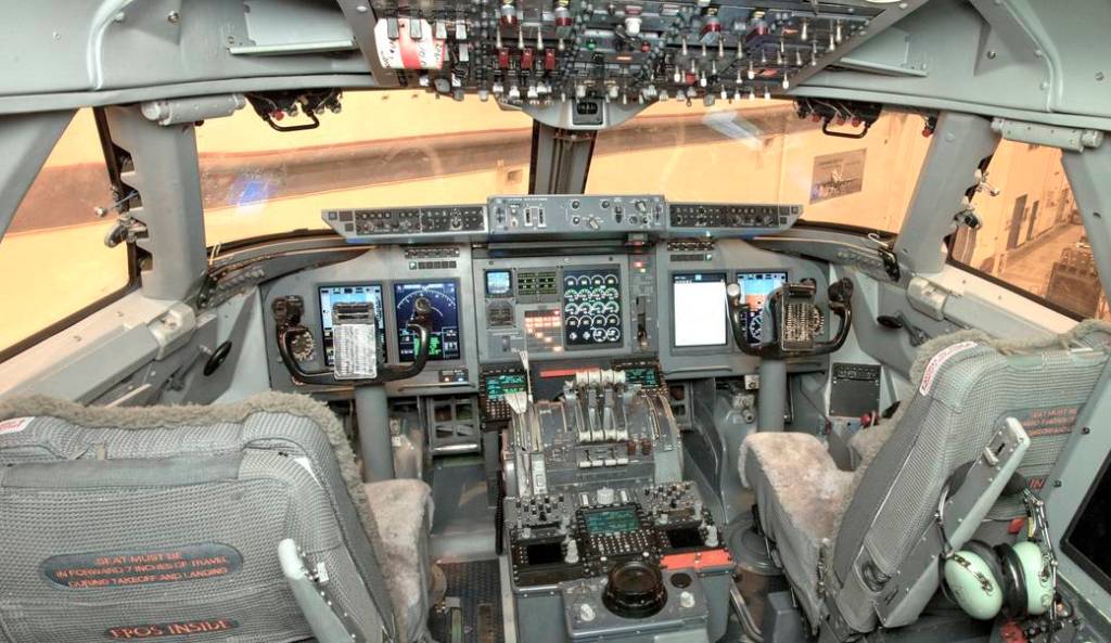 SOFIA Flying Observatory Flight Deck Avionics Upgrade