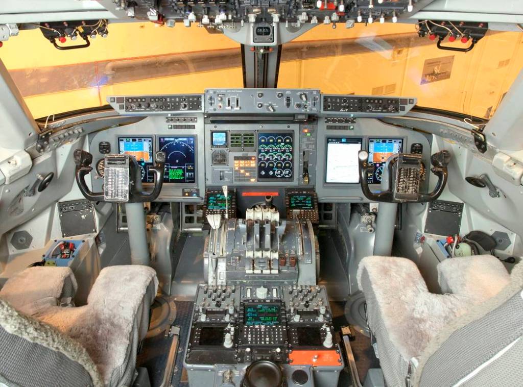SOFIA Flying Observatory Flight Deck Avionics Upgrade