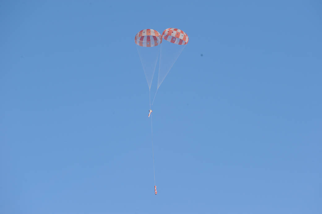 Orion Parachute Drop Test on Feb. 12, 2013