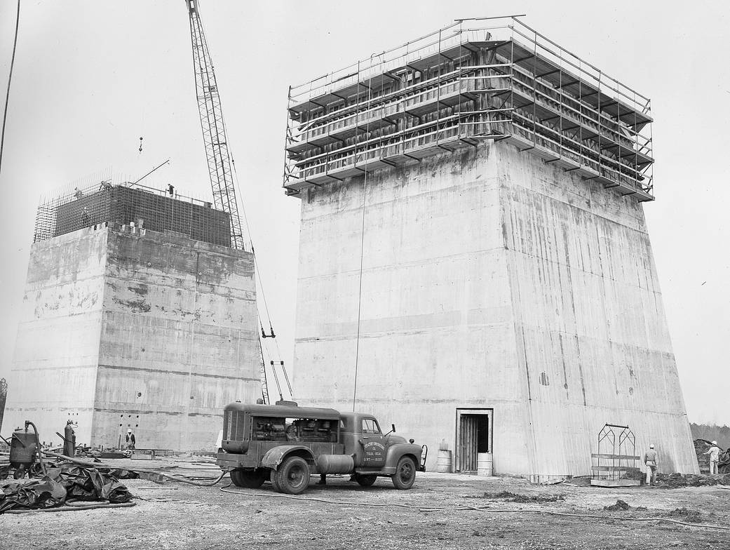 Construction Progress of the S-IC Test Stand