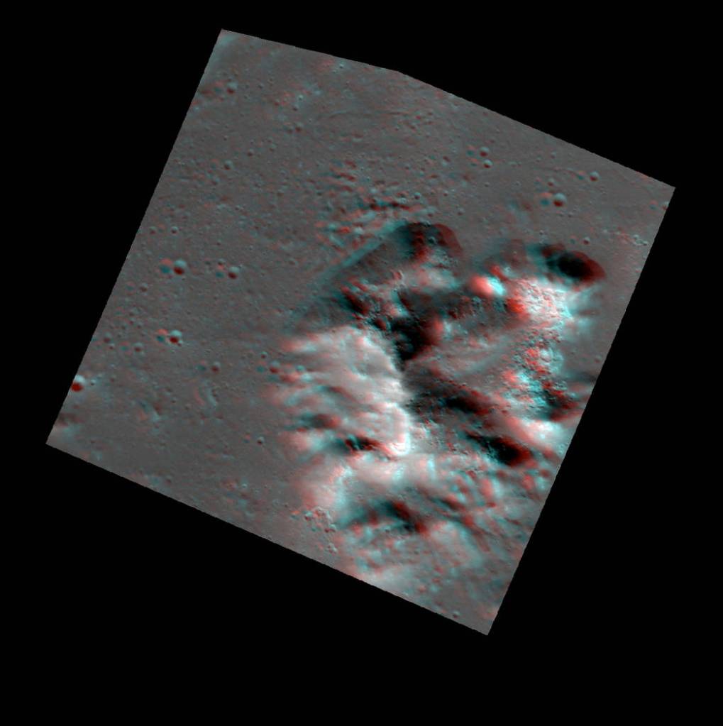 A Mountain of Hollows – in 3D!
