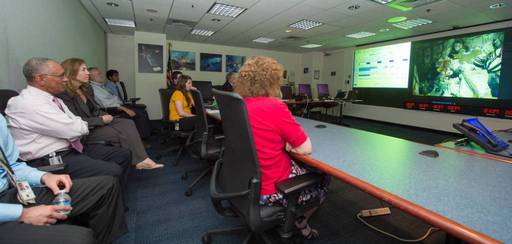 NASA Headquarters Staff Watches Soyuz Launch