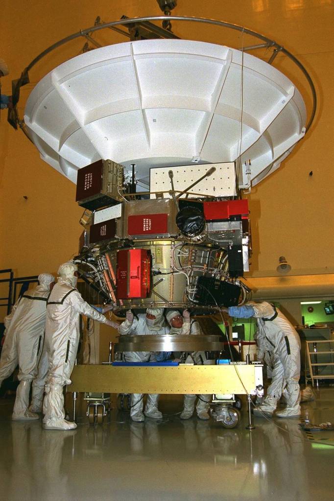 Cassini Processing and Launch Gallery