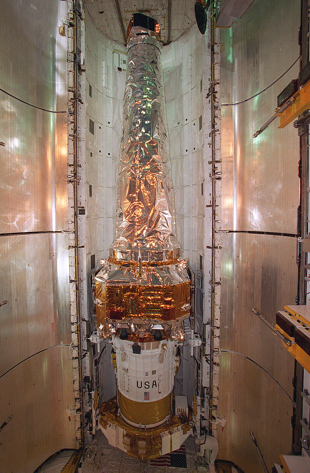 This week in 1999, space shuttle Columbia delivered the Chandra X-Ray Observatory to low-Earth orbit.