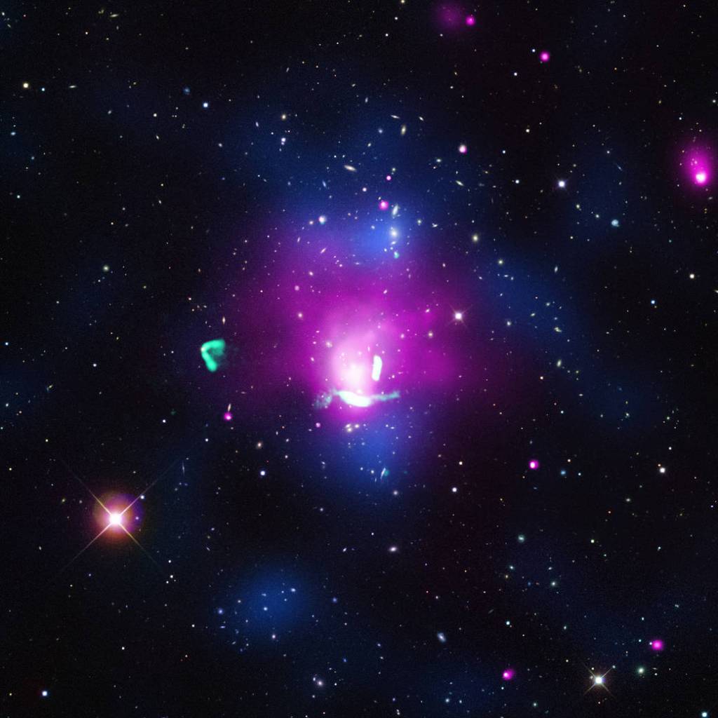 Chandra Data Suggest Giant Collision Triggered “Radio Phoenix”