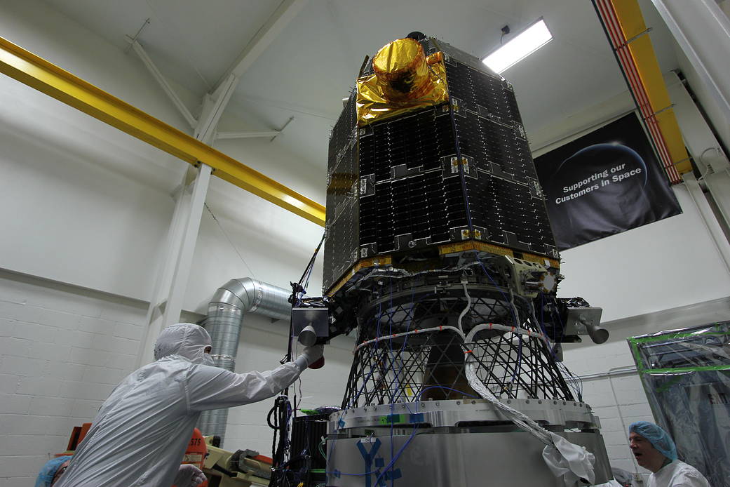 LADEE Observatory is mounted on the vibration table prior to the start of testing.