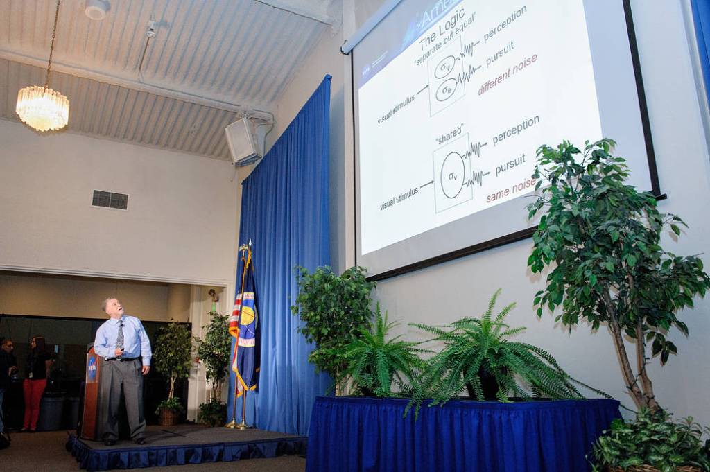 Lee Stone – Brain Function through the Eyes of the Beholder