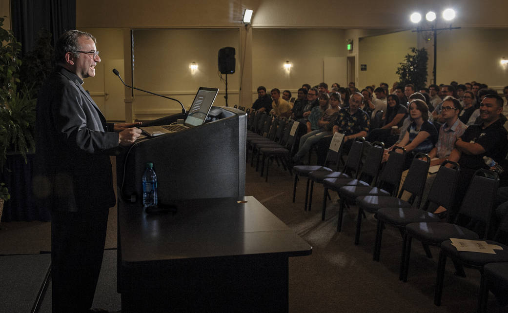 Jose Funes - A Cosmic End: from the Earth to the Universe