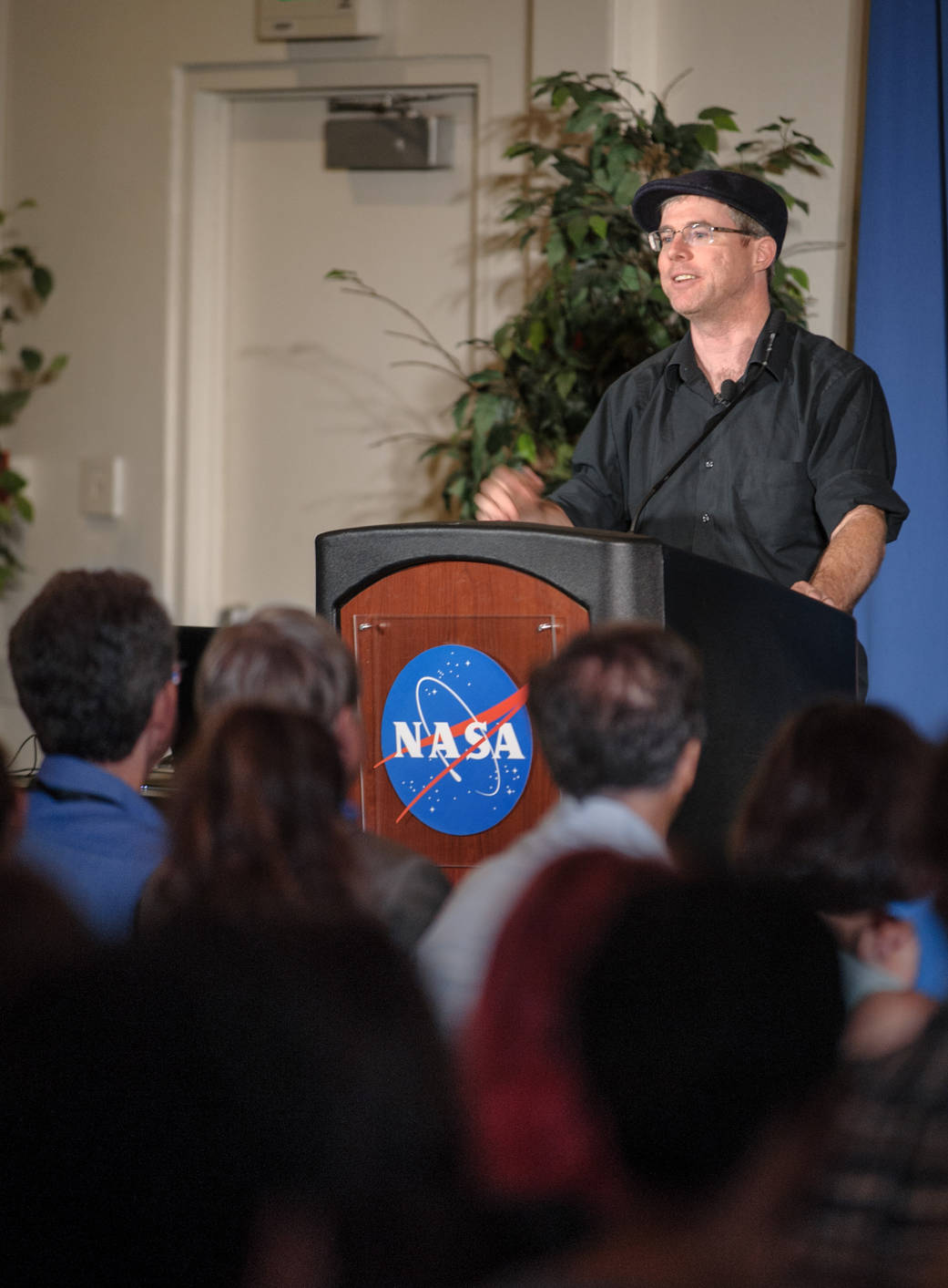 Andy Weir - The Martian: How Science Drove the Plot