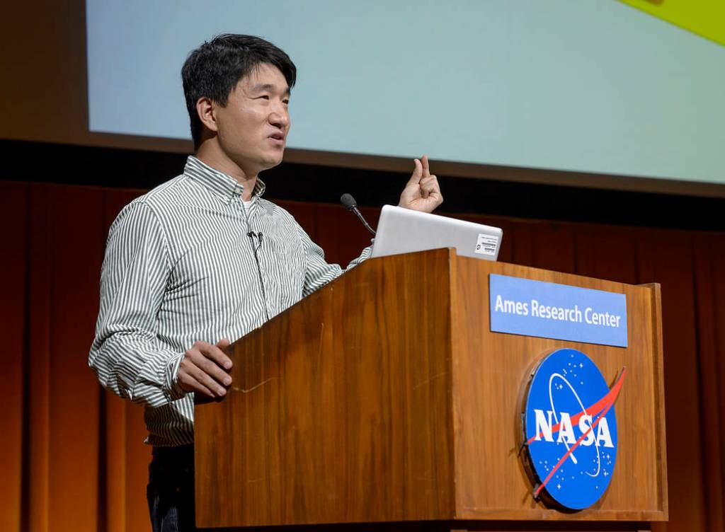 Jin-Woo Han – Vacuum Electronics in a Nanometer Era