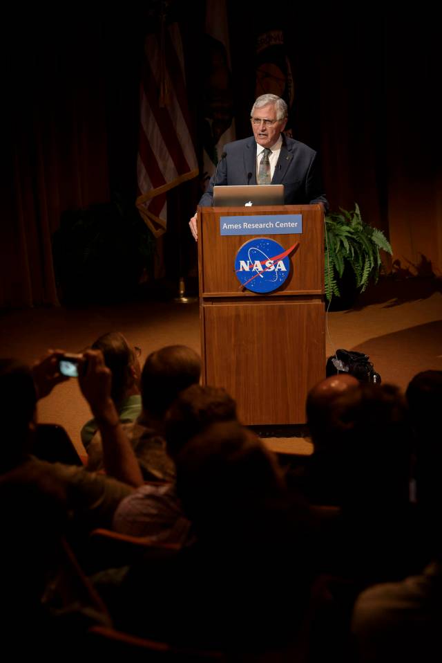 Senator Harrison Schmitt - The Moon on the Path to Mars