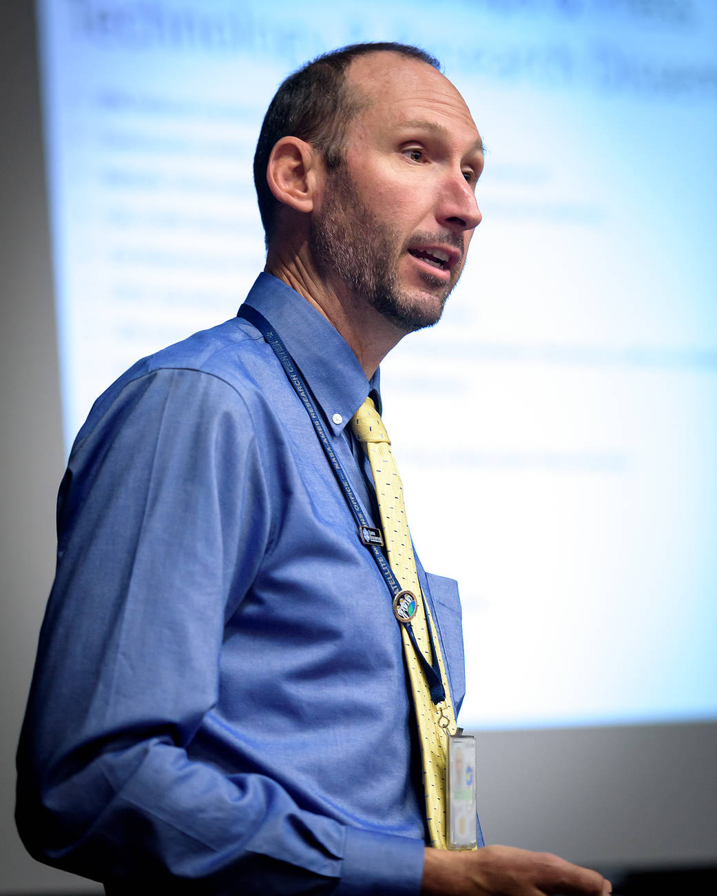 Dr. John Freeman: Native Bacterial Endophyte Inoculated Poplar Trees for Effective Phytoremediation of TCE in Groundwater