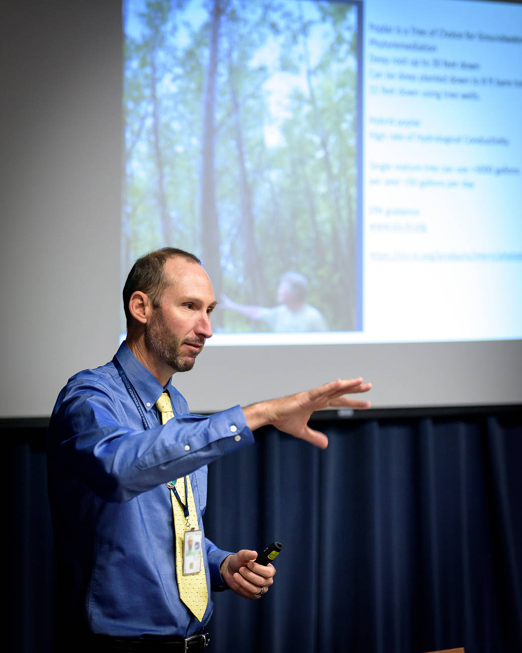 Dr. John Freeman: Native Bacterial Endophyte Inoculated Poplar Trees for Effective Phytoremediation of TCE in Groundwater