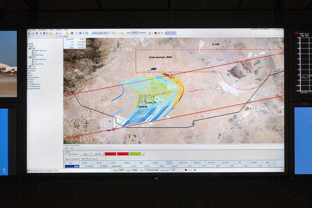 The CISBoomDA display allows the pilot of a supersonic aircraft to monitor the locations of any sonic booms produced.