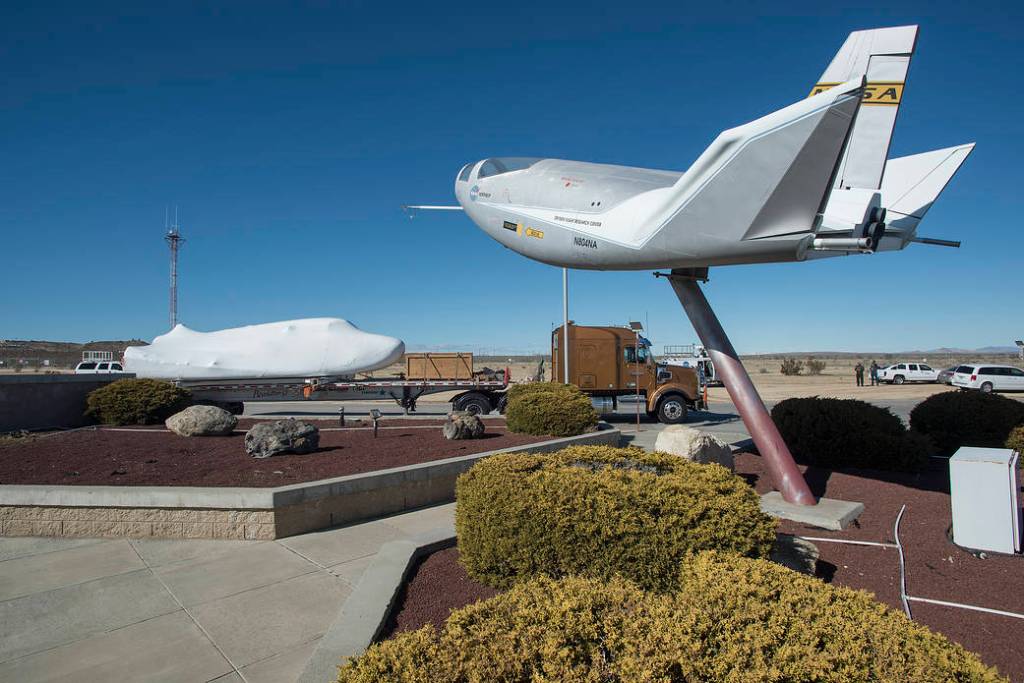 Dream Chaser Delivered to Armstrong