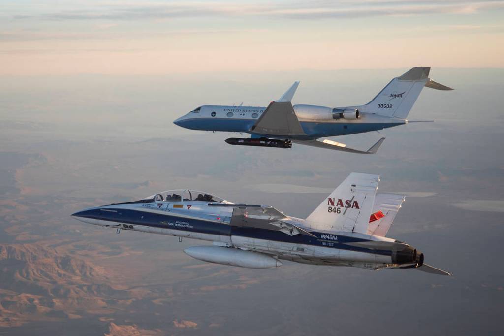 NASA Armstrong Flight Tests Generation Orbit’s Hypersonic Testbed on Agency C-20A